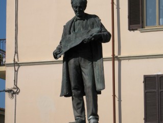 Maggiora - Statue of Alessandro Antonelli